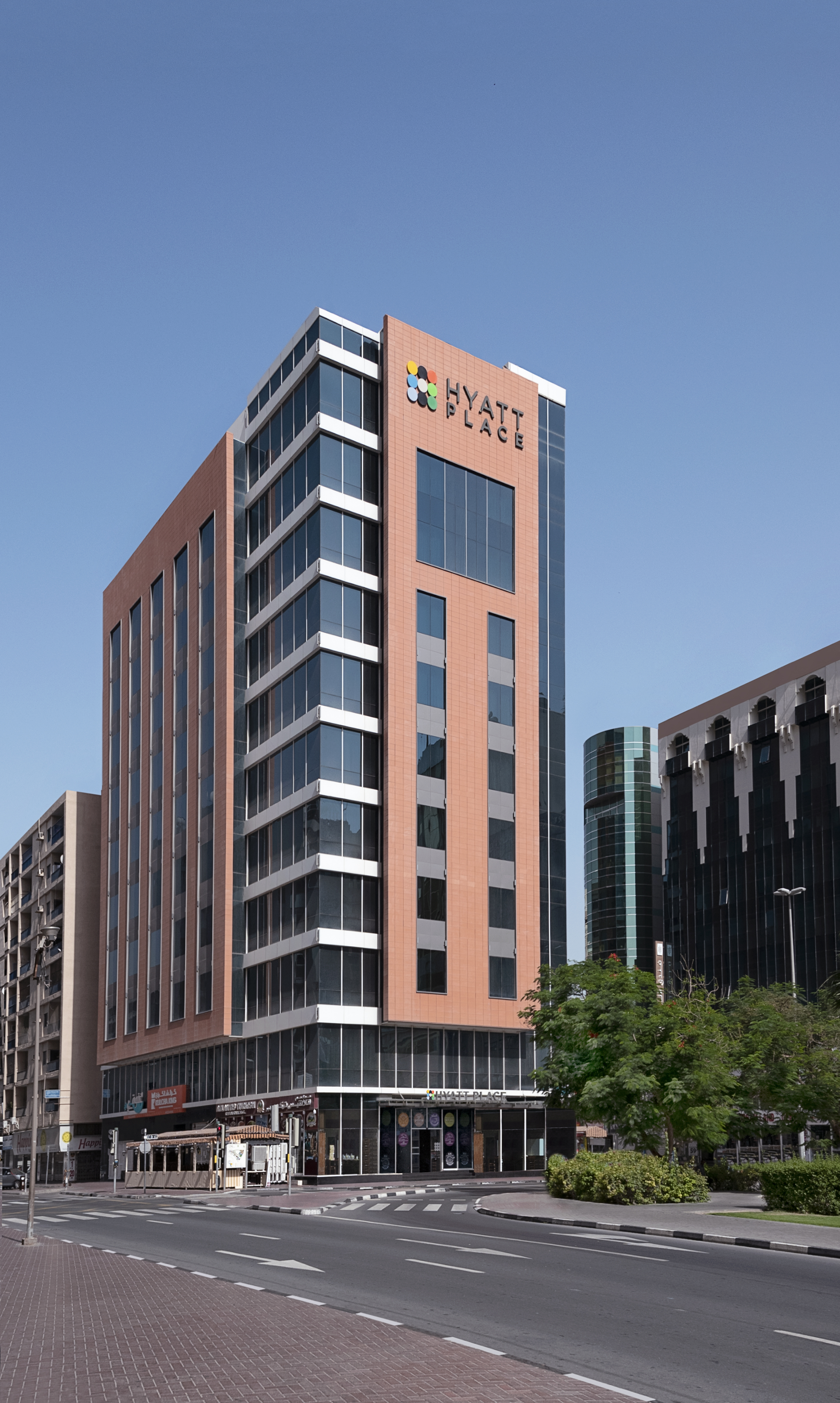 Hyatt Place Dubai Baniyas Square 4*