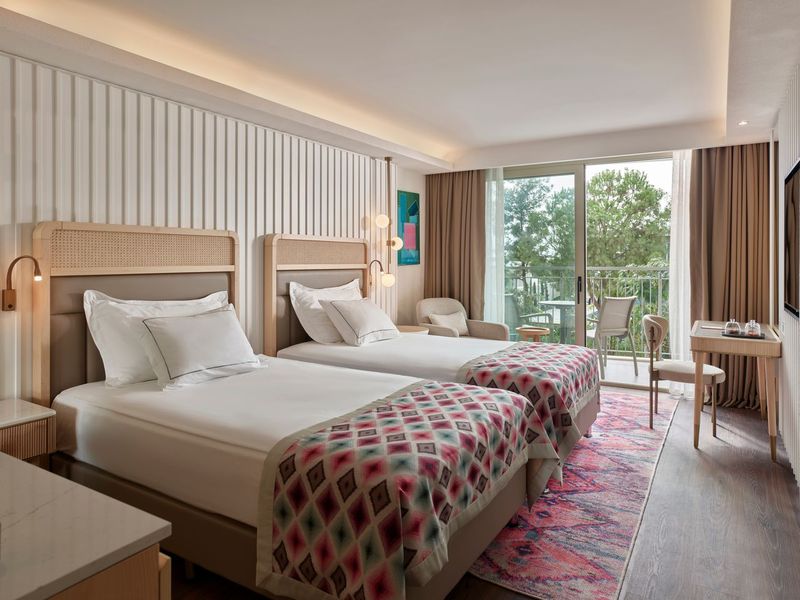 Deluxe family suite