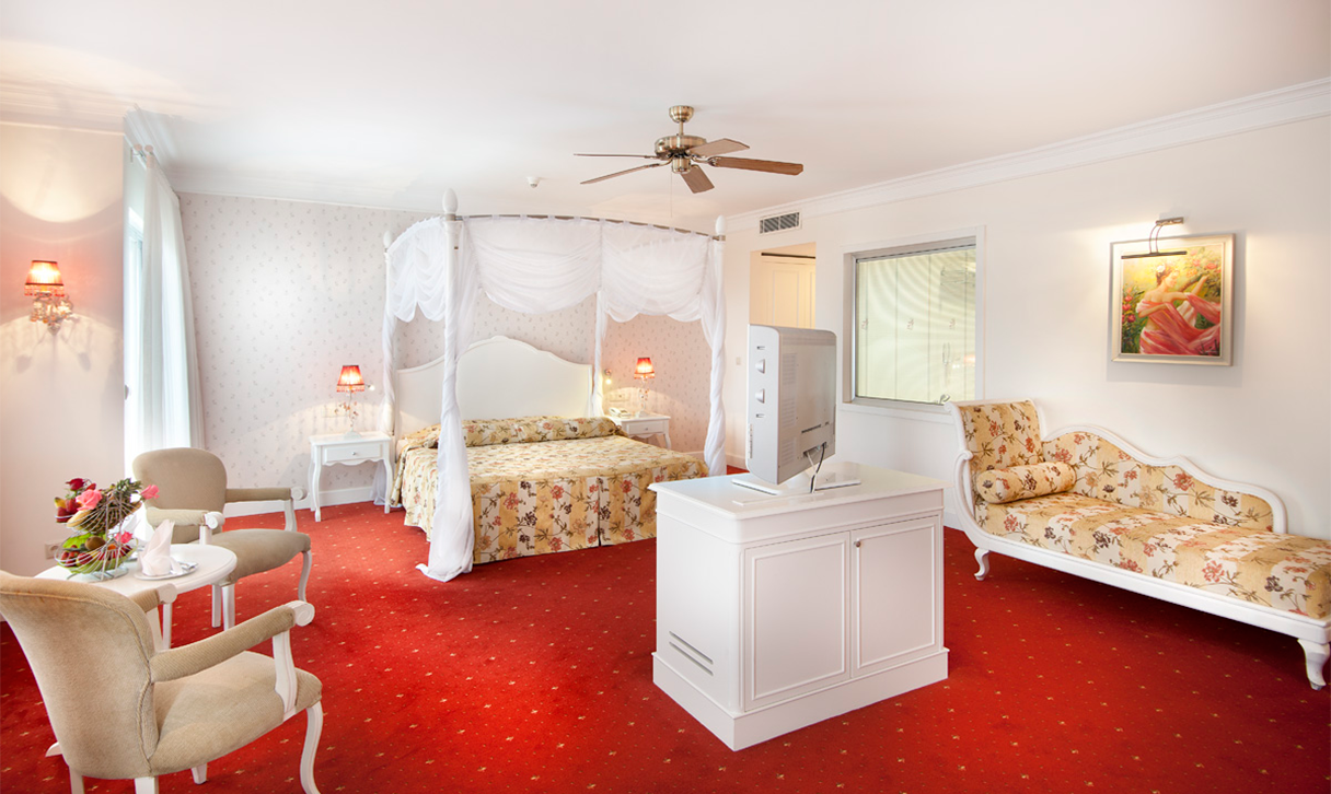 Honeymoon deluxe suite
